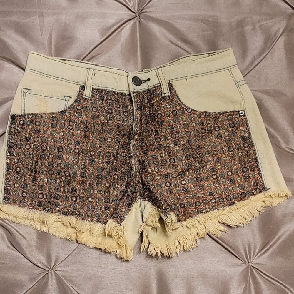 Urban Outfitters BDG Distressed Women's Shorts